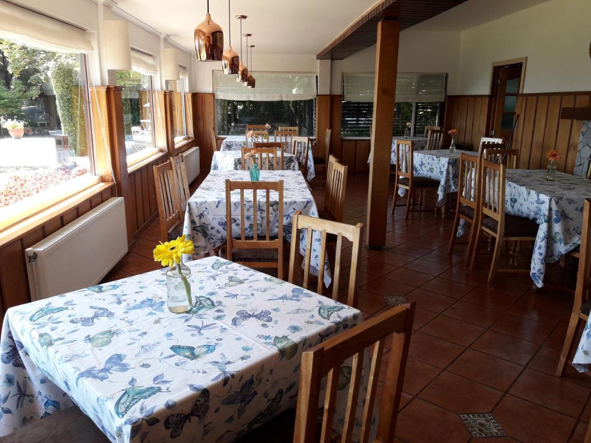 Hotel Y Cabanas El Parque Villarrica Esterno foto