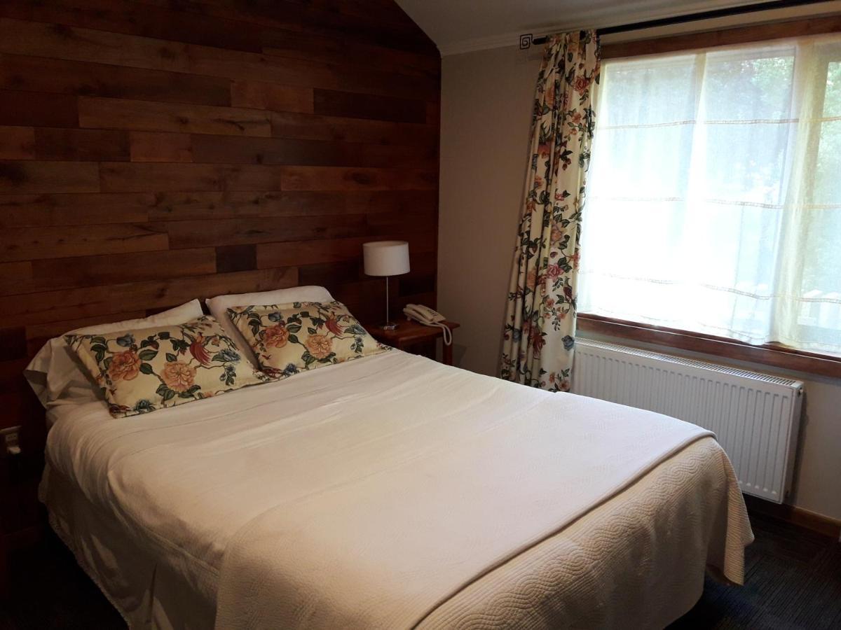 Hotel Y Cabanas El Parque Villarrica Esterno foto